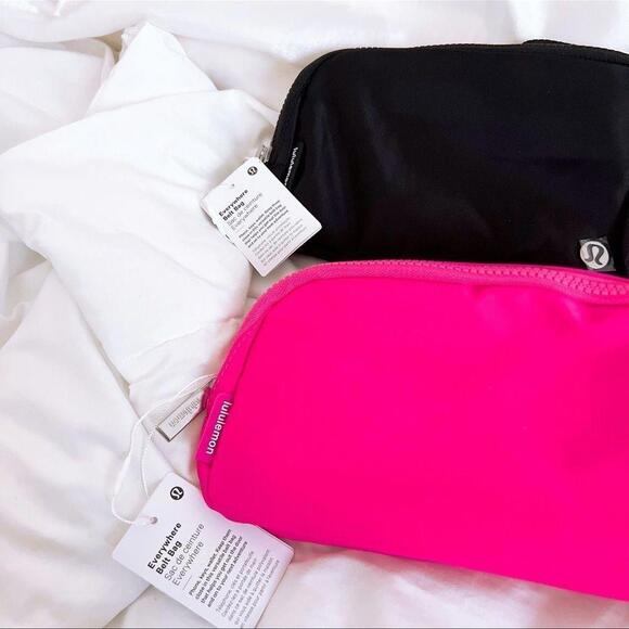 Lululemon Everywhere Belt Bag 1L Sonic Pink & Black Bundle - Picture 5 of 5